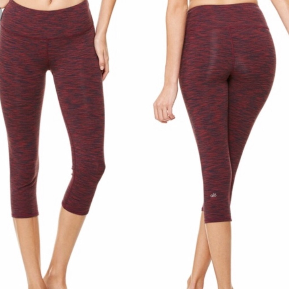 ALO Airbrush Capri Yoga Pant